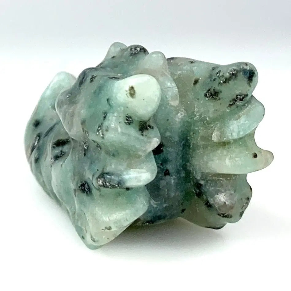 Kiivikivi - Kristallilohikäärme 5cm - Rauhoittaa ja luo ympärillesi suojakilven - Valkoisen Liekin Voima