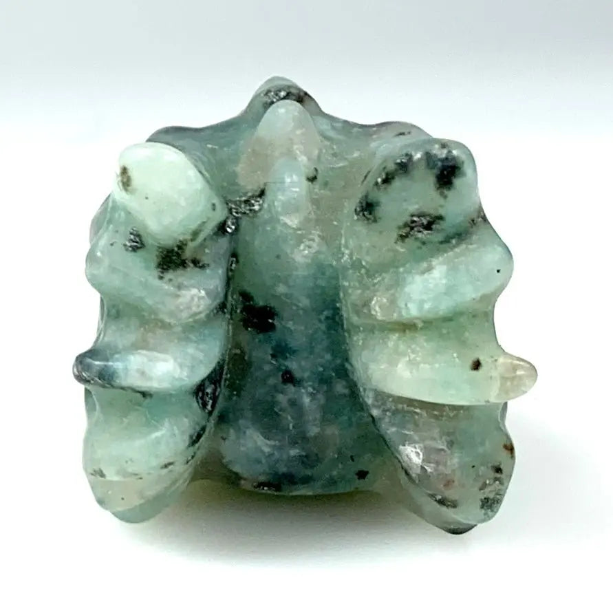 Kiivikivi - Kristallilohikäärme 5cm - Rauhoittaa ja luo ympärillesi suojakilven - Valkoisen Liekin Voima