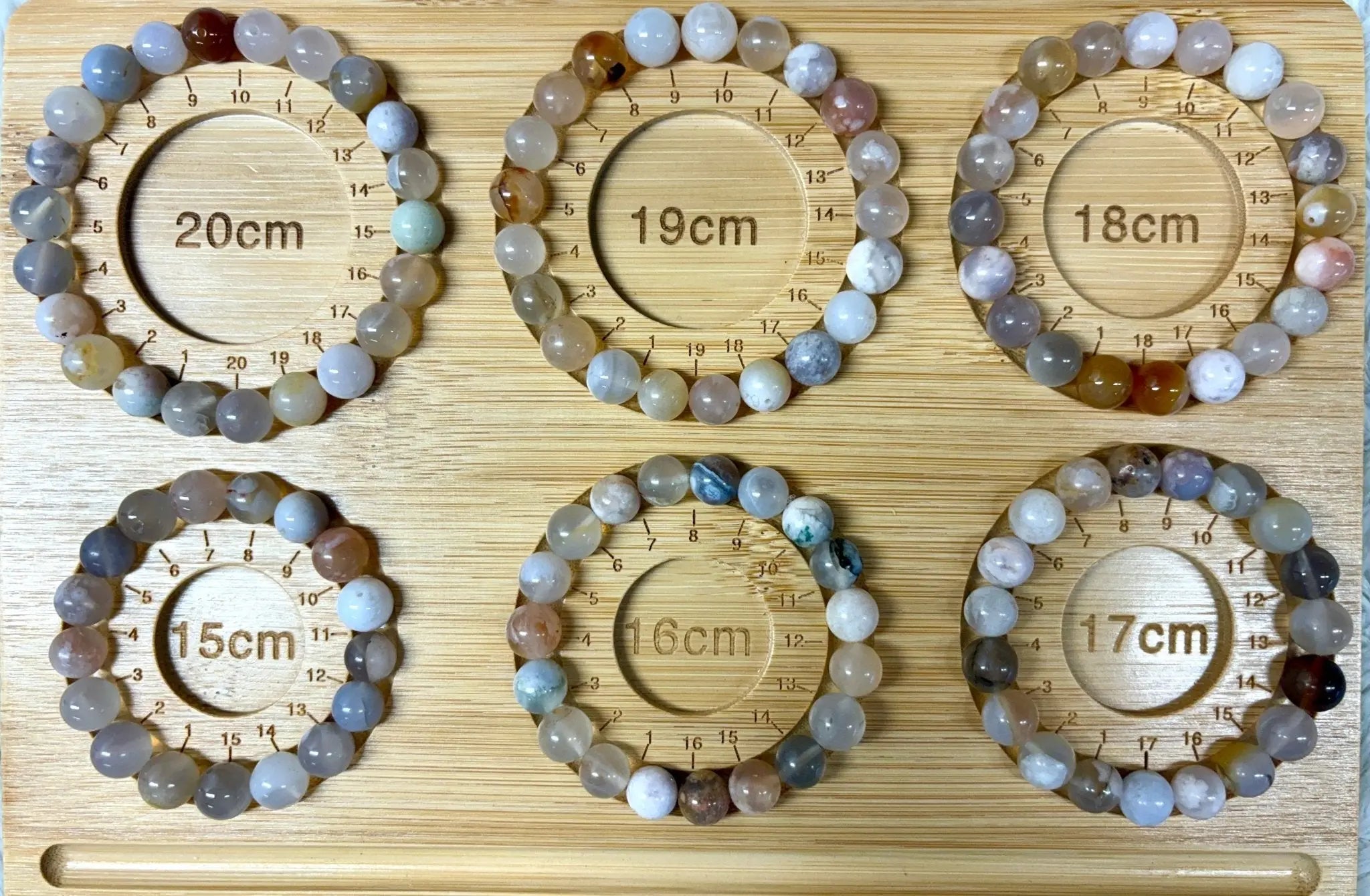 Kirsikankukka - akaatti - Rannekoru - Auttaa menestymään ja ottamaan koko potentiaalin käyttöön - Valkoisen Liekin Voima