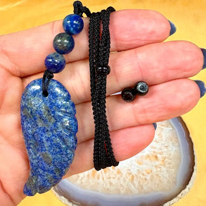 Lapis latsuli - Enkelinsiipikaulakoru - Suojelusta, vahvuutta ja rohkeutta - Valkoisen Liekin Voima