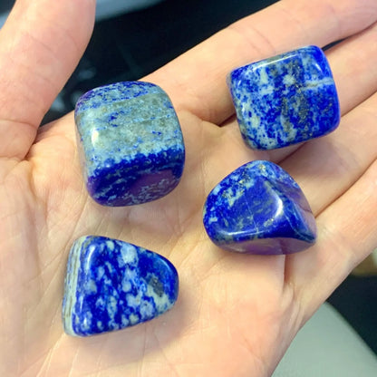 Lapis latsuli - Kämmenkivi - Kantaa Ae Mikaelin energiaa 2 - 3cm - Valkoisen Liekin Voima