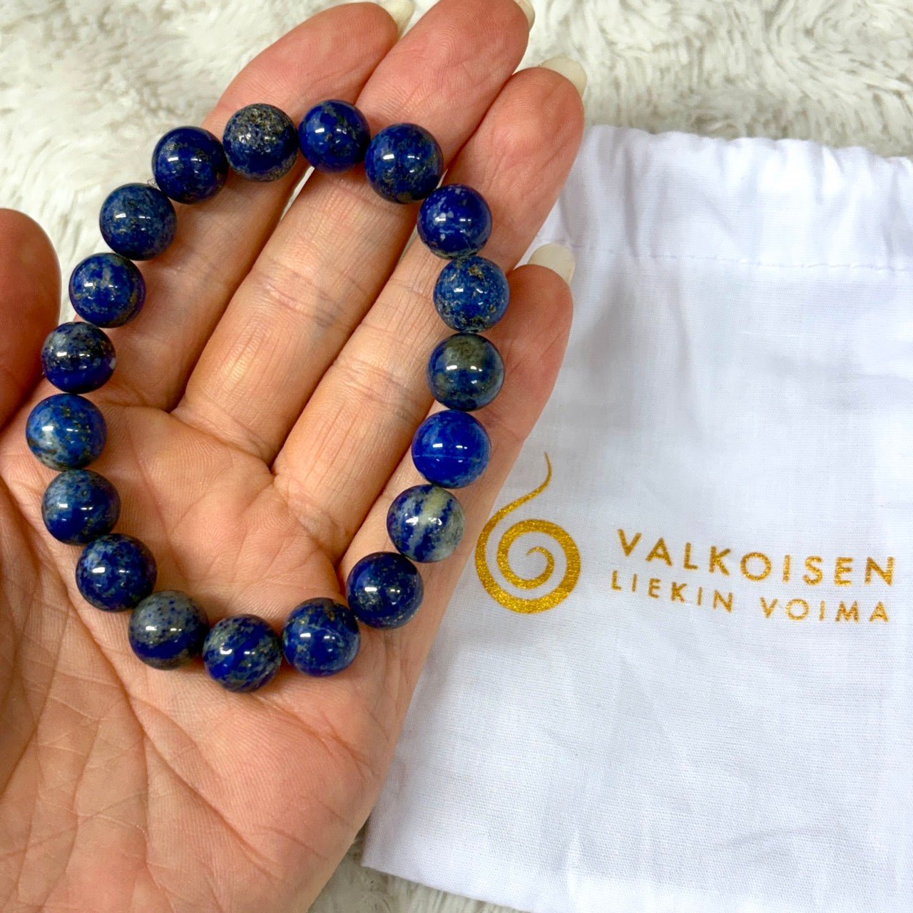 Lapis latsuli - Rannekoru - Suojelee, poistaa pelkoja, katkaisee negatiiviset sidokset - Valkoisen Liekin Voima