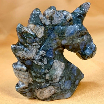 Llaniitti - Kristalliyksisarvinen 5cm - Valkoisen Liekin Voima