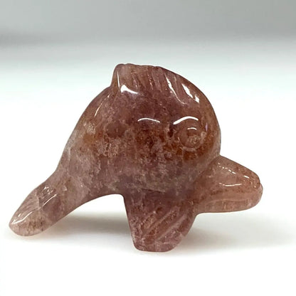 Mansikkakvartsi - Kristallifisu - Lasten suosikki - 4,5cm - Valkoisen Liekin Voima