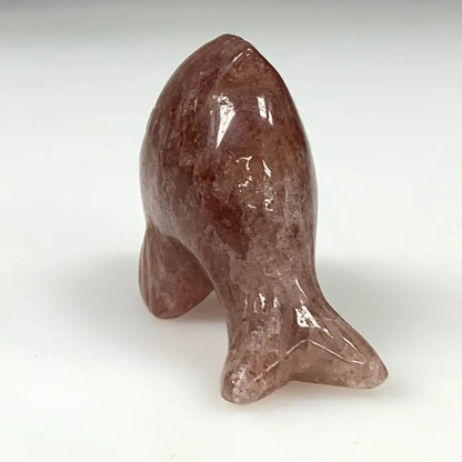 Mansikkakvartsi - Kristallifisu - Lasten suosikki - 4,5cm - Valkoisen Liekin Voima