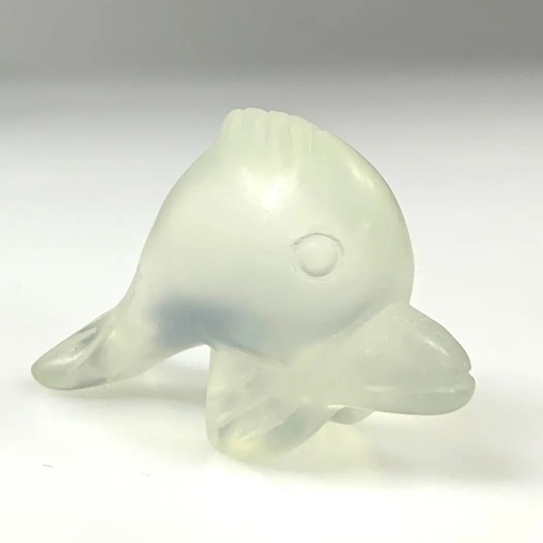 Opaliitti - Kristallifisu - Lasten suosikki - 4,5cm - Valkoisen Liekin Voima