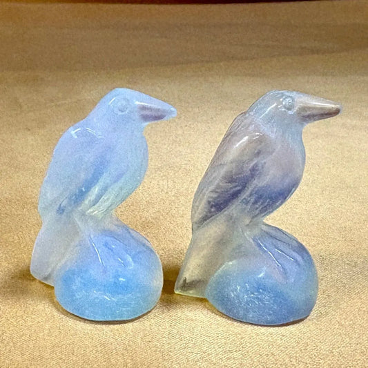 Opaliitti - Kristallilintu - 3,5cm - Valkoisen Liekin Voima