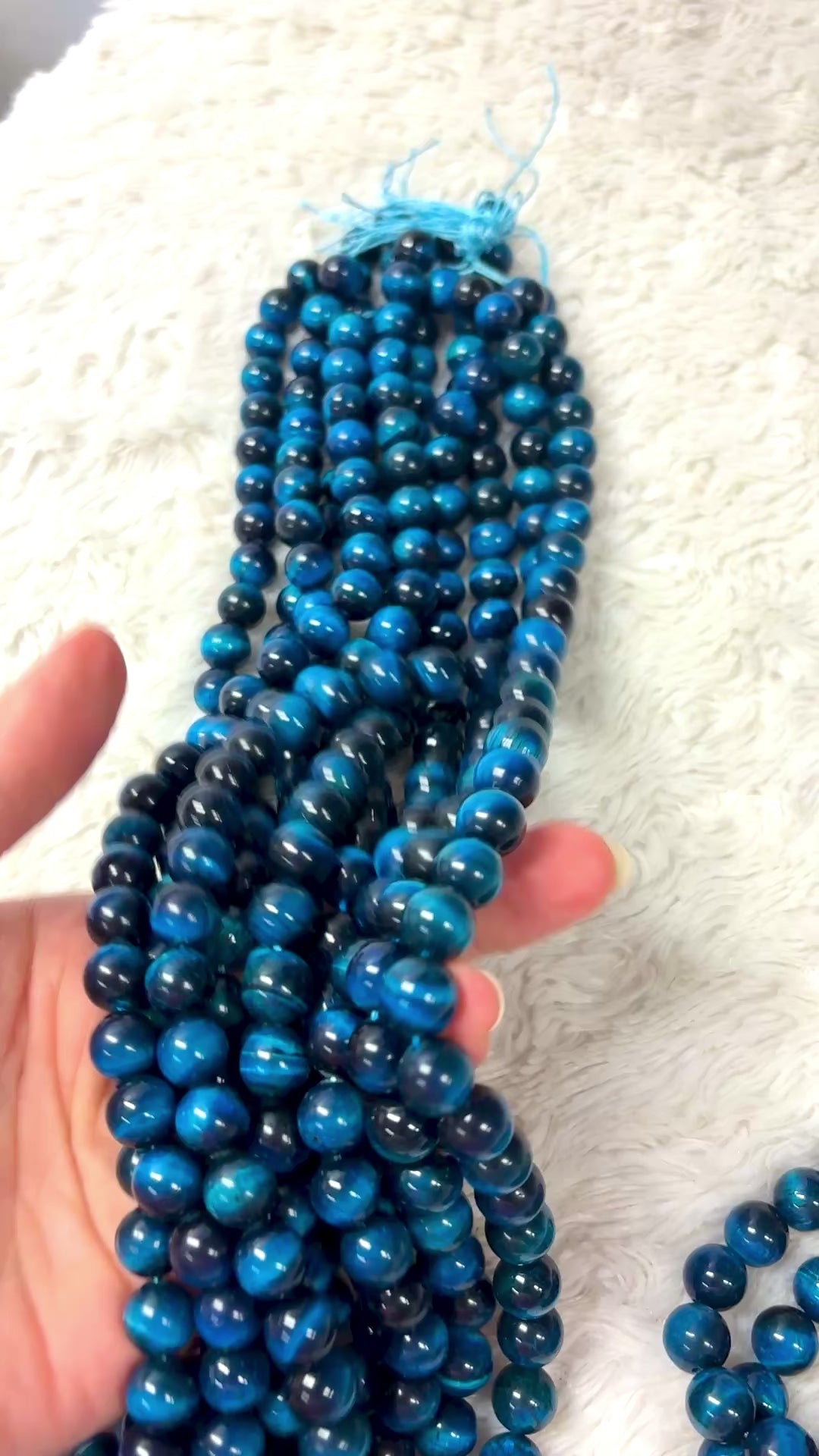 Sininen Tiikerinsilmä - Rannekoru - Vahvistaa energiavirtauksia kehossa