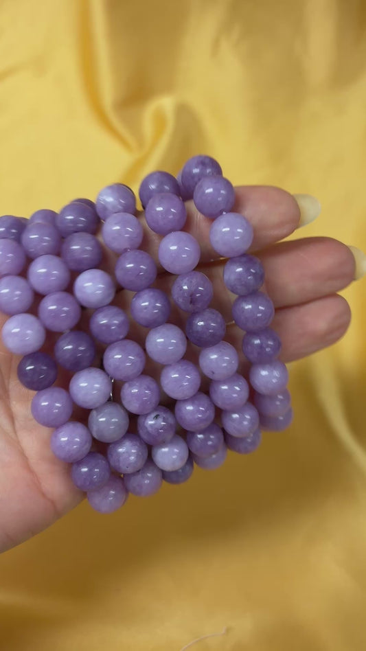 Lepidoliitti - Rannekoru - Auttaa levottomuuteen ja tunnekuohuihin, rauhoittaa hermostoa