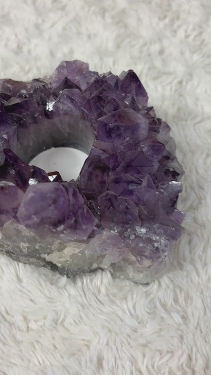 Ametisti - Kristallituikku - 990g - 15cm x 11cm