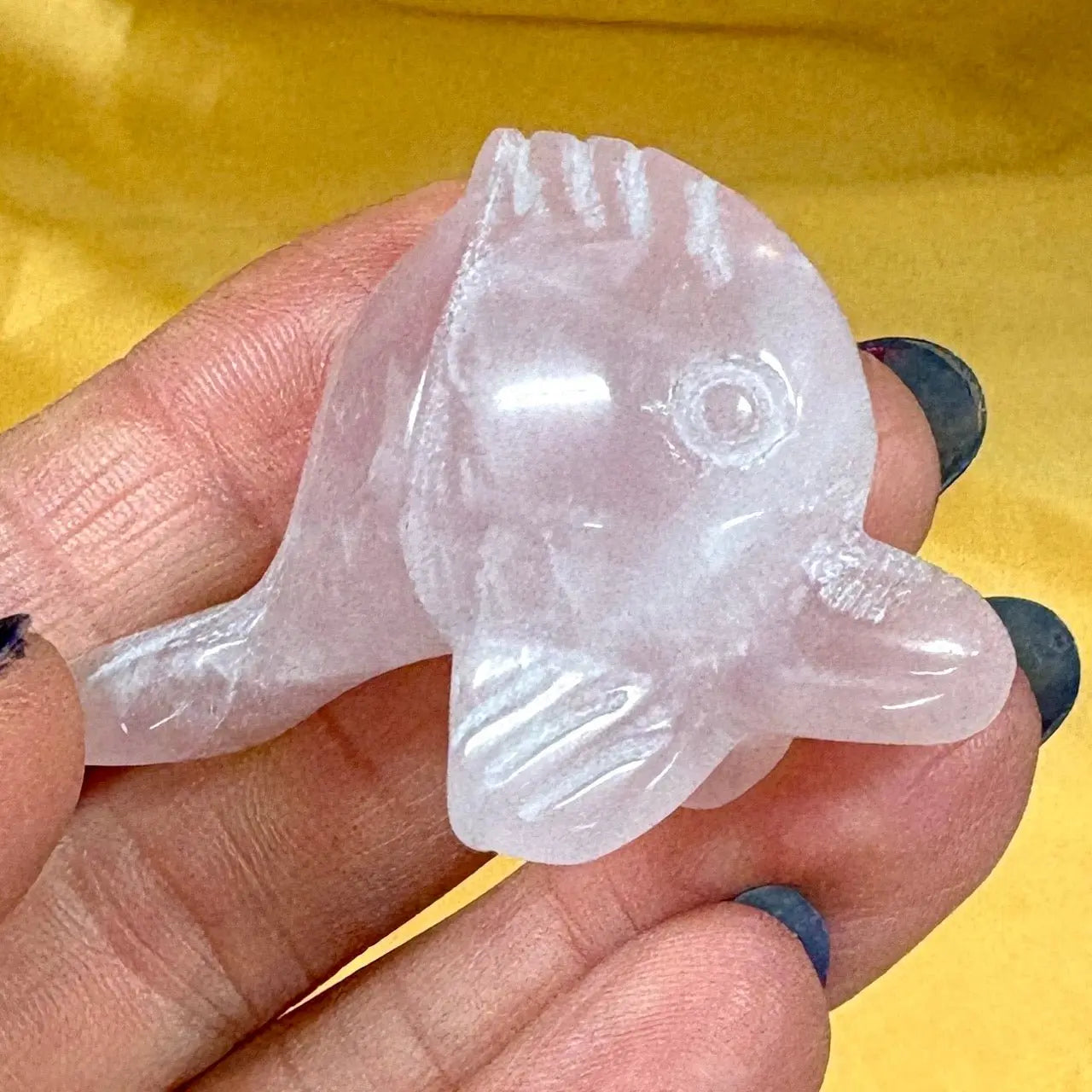 Ruusukvartsi - Kristallifisu - Lasten suosikki - 4,5cm - Valkoisen Liekin Voima