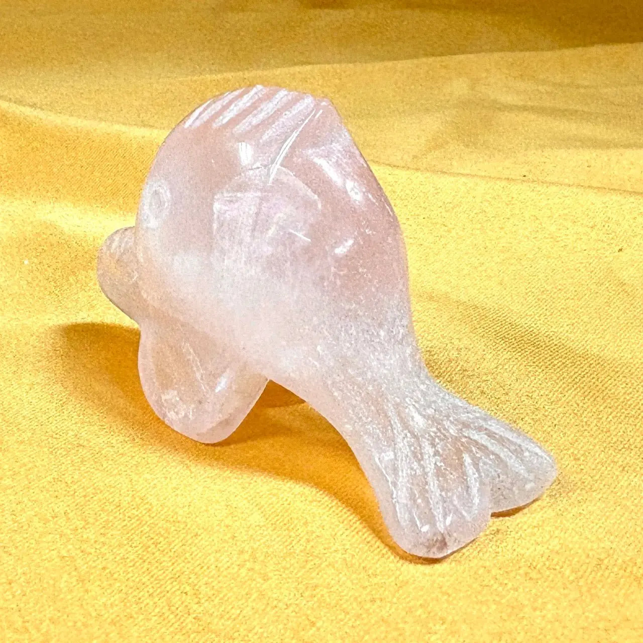 Ruusukvartsi - Kristallifisu - Lasten suosikki - 4,5cm - Valkoisen Liekin Voima