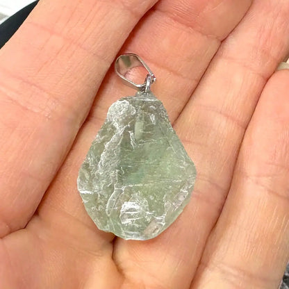 Sateenkaarifluoriitti - Kaulakoru 2 - 3cm - Valkoisen Liekin Voima