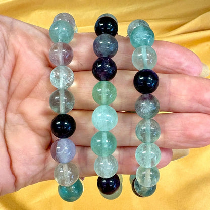 Sateenkaarifluoriitti - Rannekoru - Vapauttaa riippuvuuksista ja turhasta tunnekuormasta Valkoisen Liekin Voima