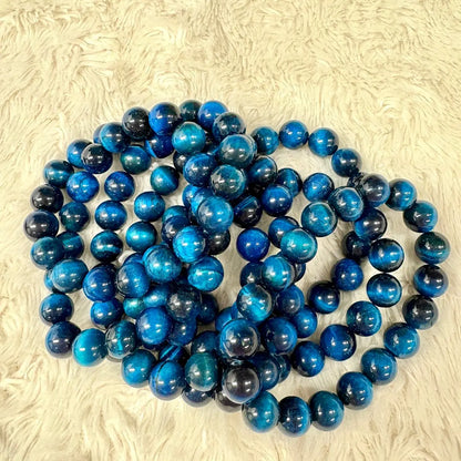 Sininen Tiikerinsilmä - Rannekoru - Vahvistaa energiavirtauksia kehossa - Valkoisen Liekin Voima