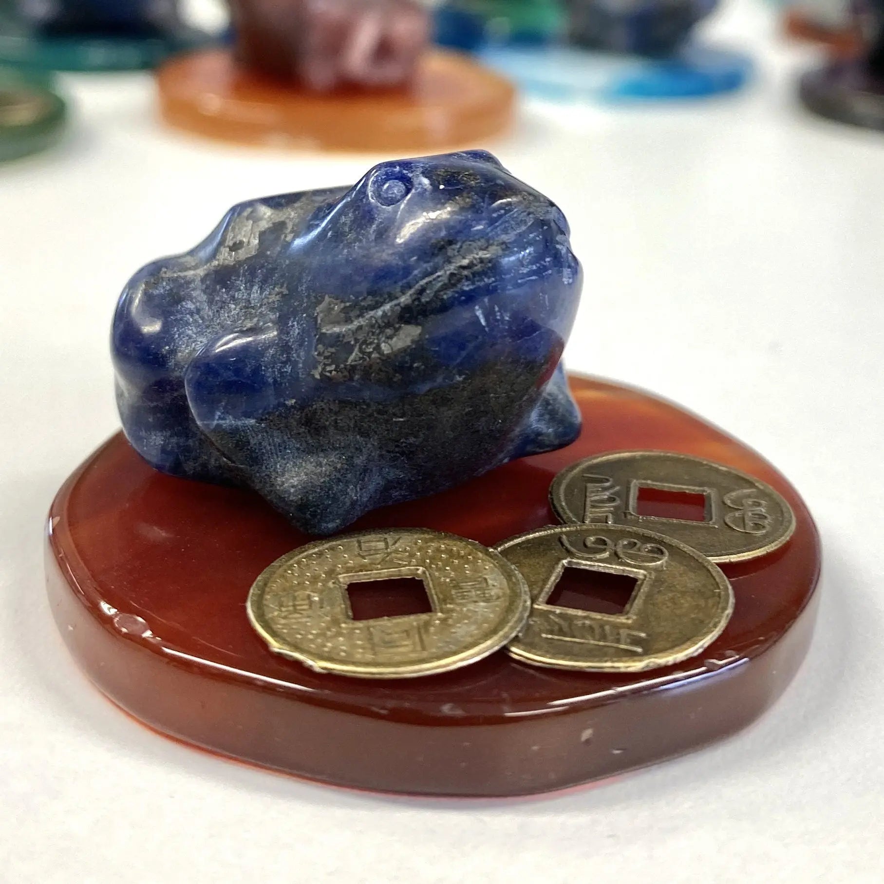 Sodaliitti - Runsauden Sammakko + akaattilevy + runsaudenkolikot - Valkoisen Liekin Voima