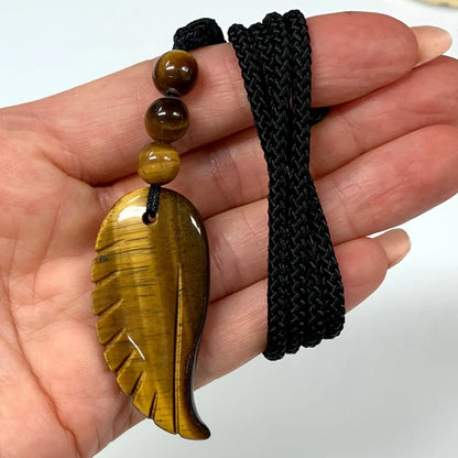 Tiikerinsilmä - Enkelinsiipikaulakoru - Terveyttä, ymmärrystä ja sisäistä voimaa - Valkoisen Liekin Voima