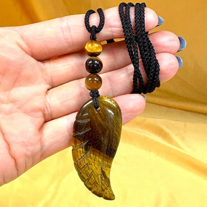 Tiikerinsilmä - Enkelinsiipikaulakoru - Terveyttä, ymmärrystä ja sisäistä voimaa - Valkoisen Liekin Voima