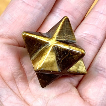 Tiikerinsilmä - Kristallimerkaba - Suojelua, hoitavaa energiaa, viisautta - 2cm - Valkoisen Liekin Voima