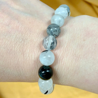 Turmaliinikvartsi - Rannekoru - Virkistää, puhdistaa, vähentää stressiä ja ahdistusta - Valkoisen Liekin Voima