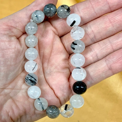 Turmaliinikvartsi - Rannekoru - Virkistää, puhdistaa, vähentää stressiä ja ahdistusta - Valkoisen Liekin Voima