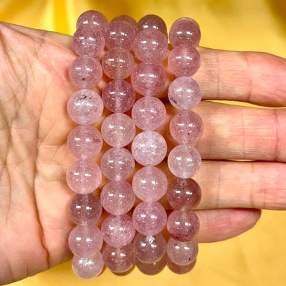 Vaalea Mansikkakvartsi - Rannekoru - Purkaa itsesyytöstä ja häpeää, voimistaa - Valkoisen Liekin Voima