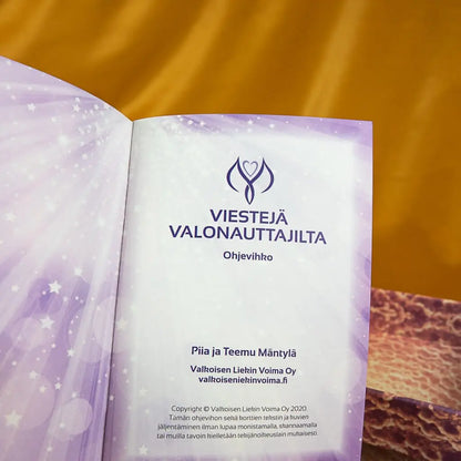 Viestejä Valonauttajilta - kanavoitu korttipakka - Valkoisen Liekin Voima