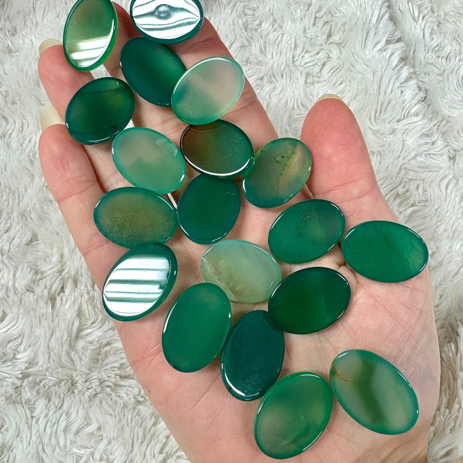 Vihreä akaatti - Kämmenkivi - 2,5cm - Valkoisen Liekin Voima