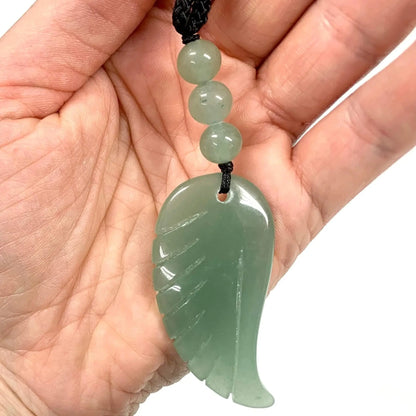 Vihreä aventuriini - Enkelinsiipikaulakoru - Runsautta, parannusta ja elämäniloa - Valkoisen Liekin Voima