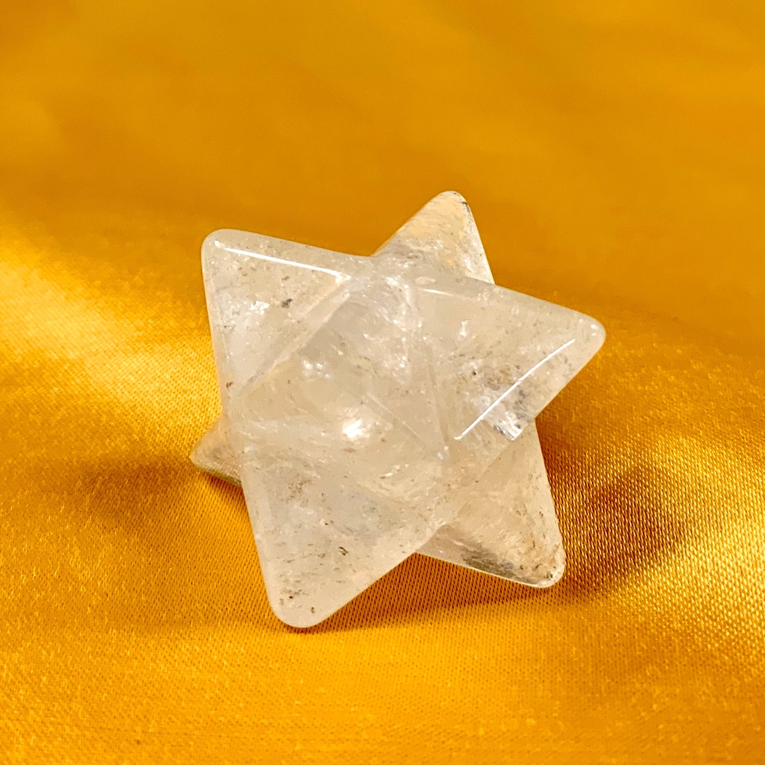 Vuorikristalli - Kristallimerkaba - Suojelua, opastusta, mielen selkeyttä - 2cm - Valkoisen Liekin Voima
