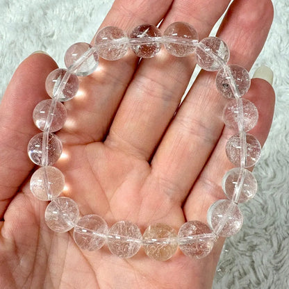 Vuorikristalli - Rannekoru - Tasapainottaa chakroja, kohottaa värähtelyä, opastaa - Valkoisen Liekin Voima