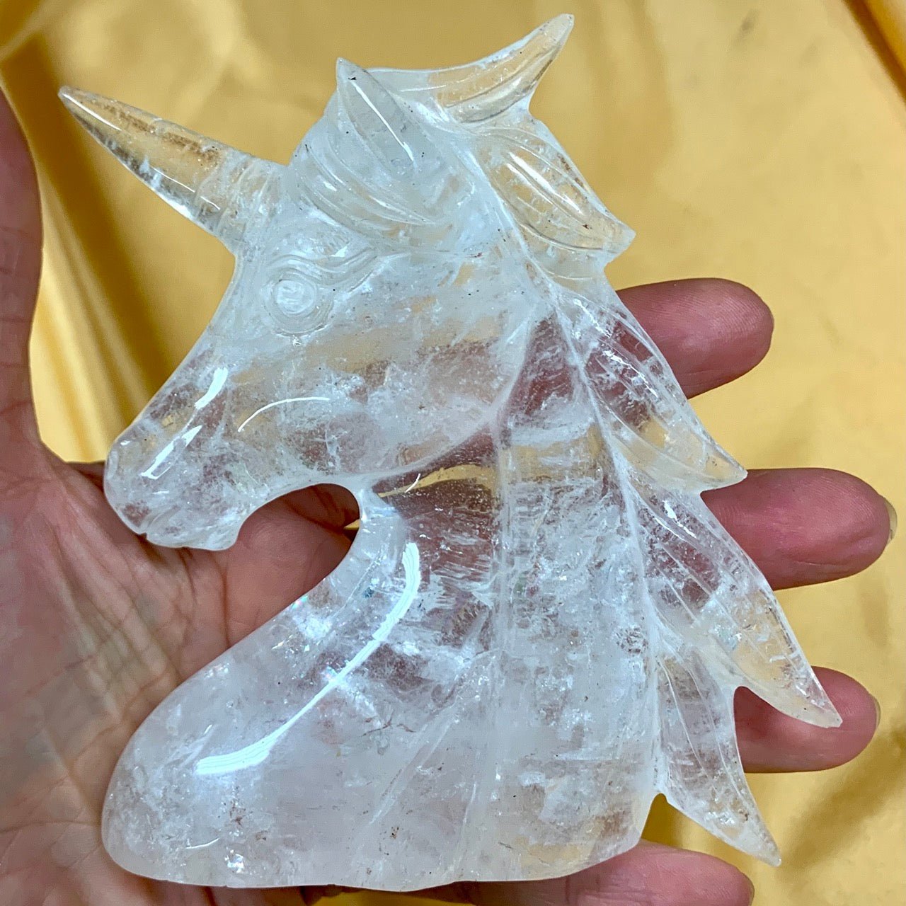 Vuorikristalli - Yksisarvinen Charity - 11,5cm - 350g - Valkoisen Liekin Voima